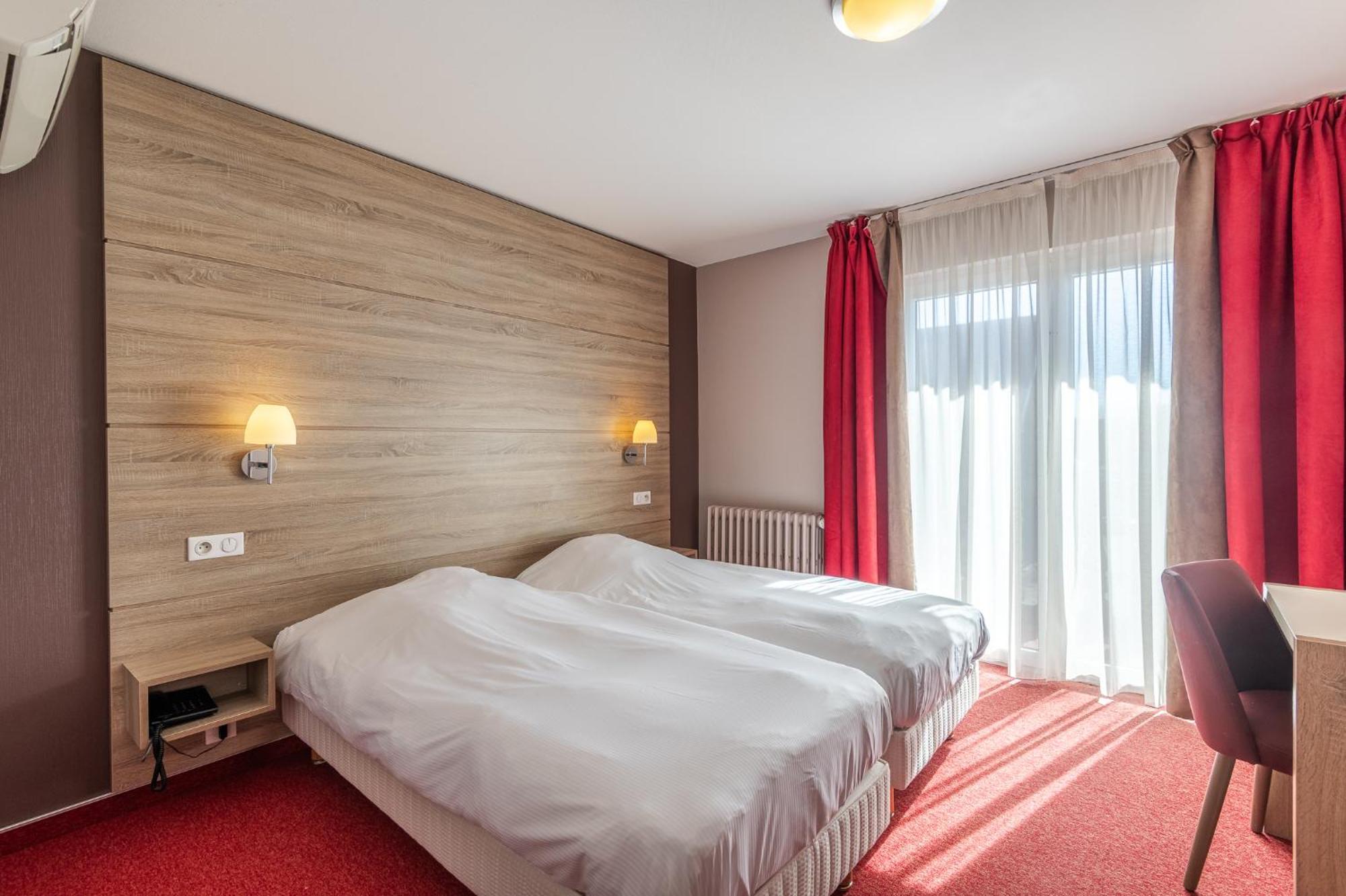 Hotel Restaurant Oberle Kilstett Kültér fotó