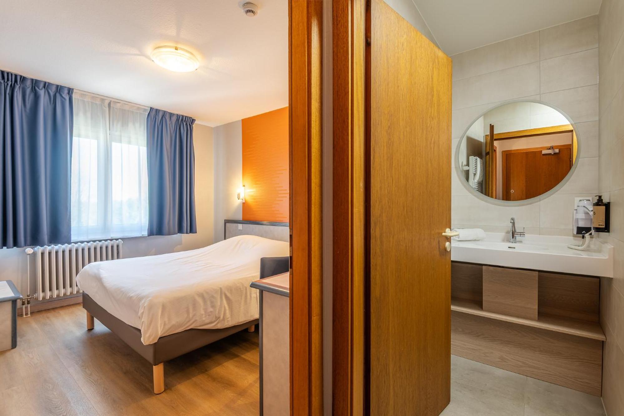 Hotel Restaurant Oberle Kilstett Kültér fotó